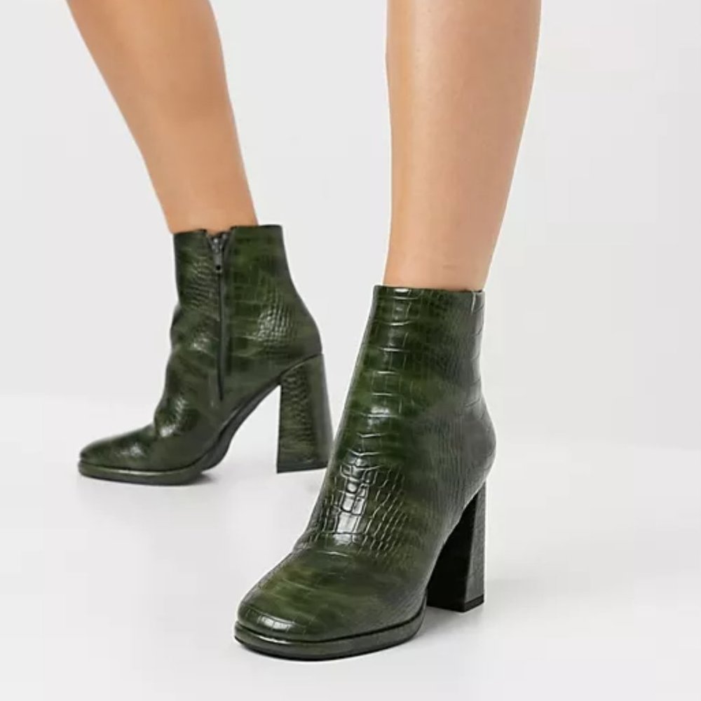 ASOS DESIGN Eternity high heeled ankle boots in green, Size 6 (EU36), Dark Green